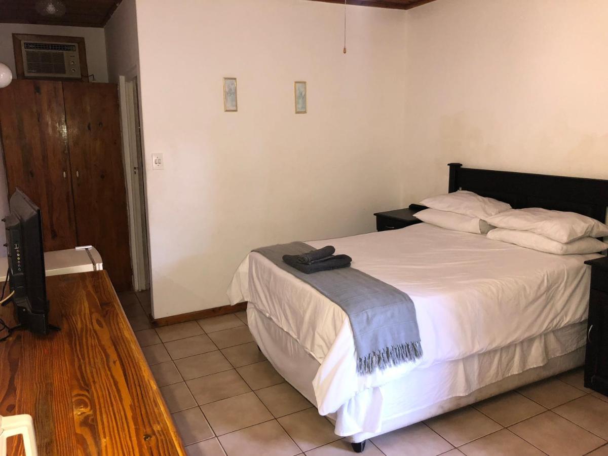Carsdale Country Lodge Empangeni Exteriör bild